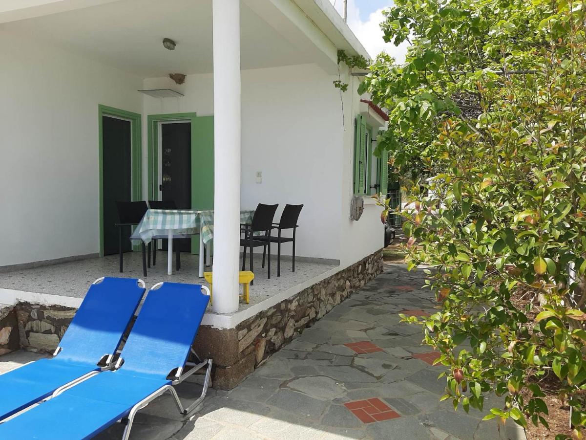 House Kokkalas On The Beach Pyrgadikia Exteriör bild