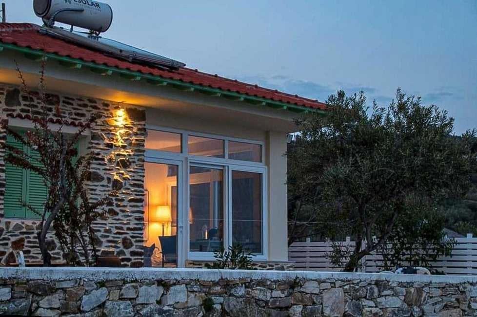 House Kokkalas On The Beach Pyrgadikia Exteriör bild